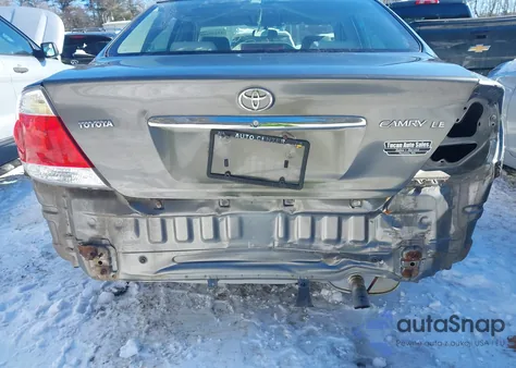 2005 Toyota Camry Le из США, поврежденный, VIN 4T1BE32K65U629722